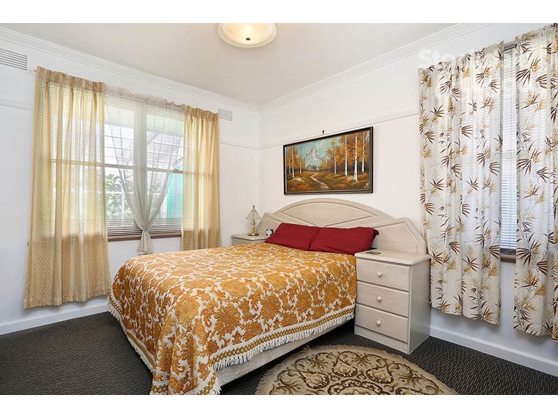 1 Gordon Court, Glenroy VIC 3046