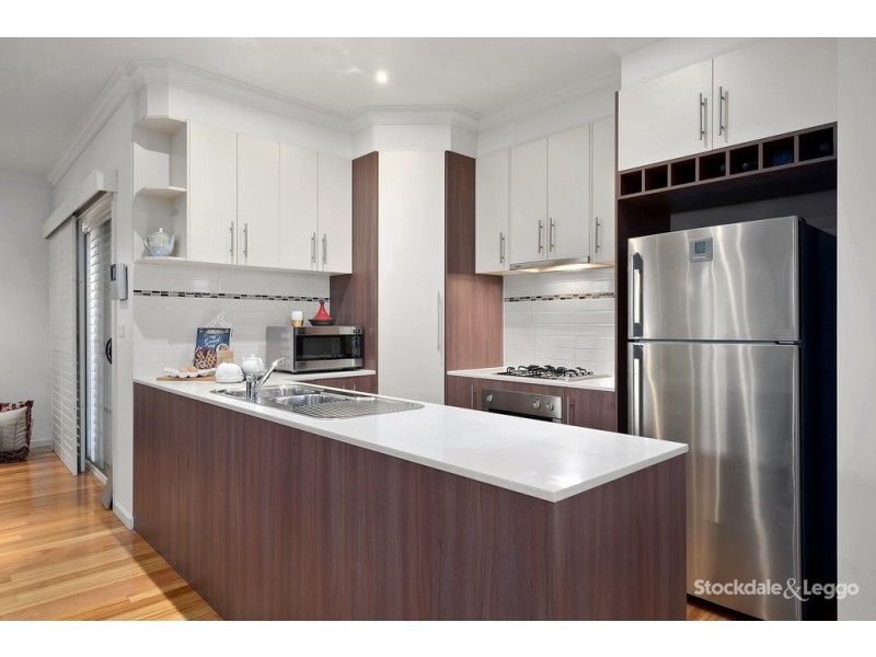 77 West Street, Hadfield VIC 3046