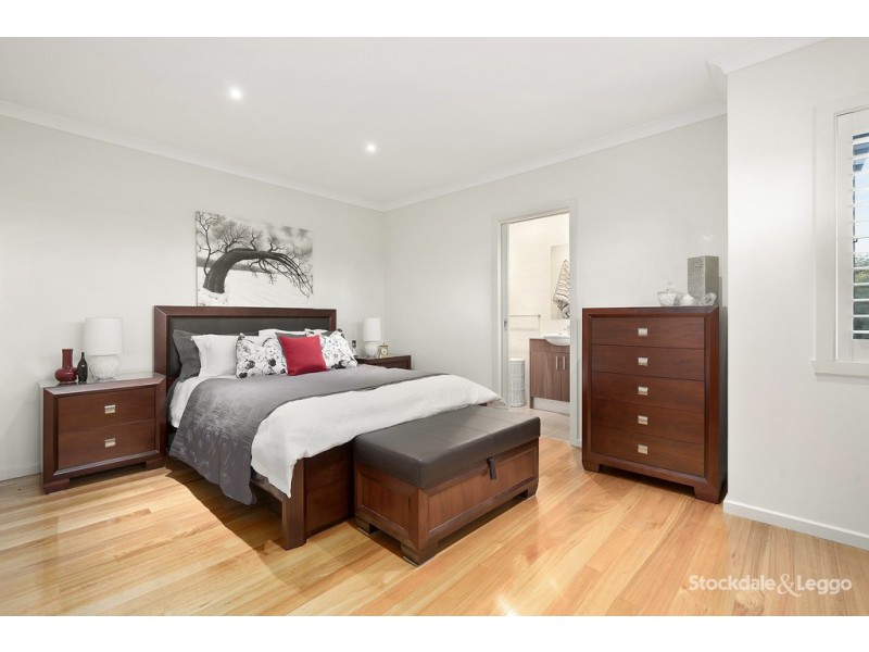 77 West Street, Hadfield VIC 3046