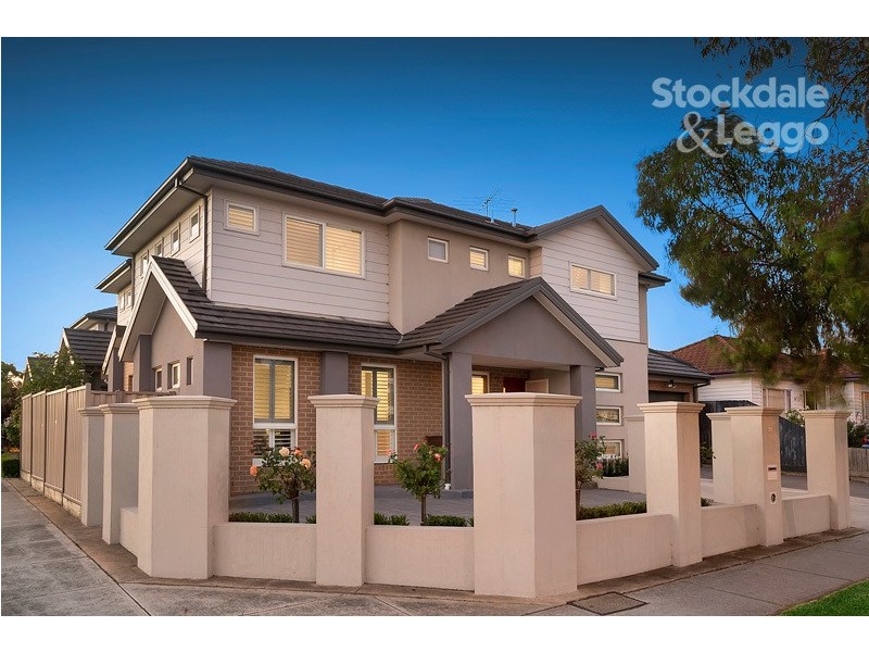 77 West Street, Hadfield VIC 3046