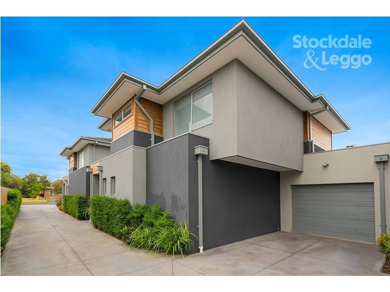 2/23 Glenroy Road, Glenroy VIC 3046