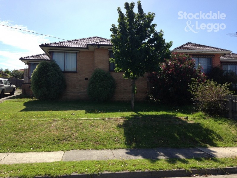 220 Waterloo Road, Oak Park VIC 3046