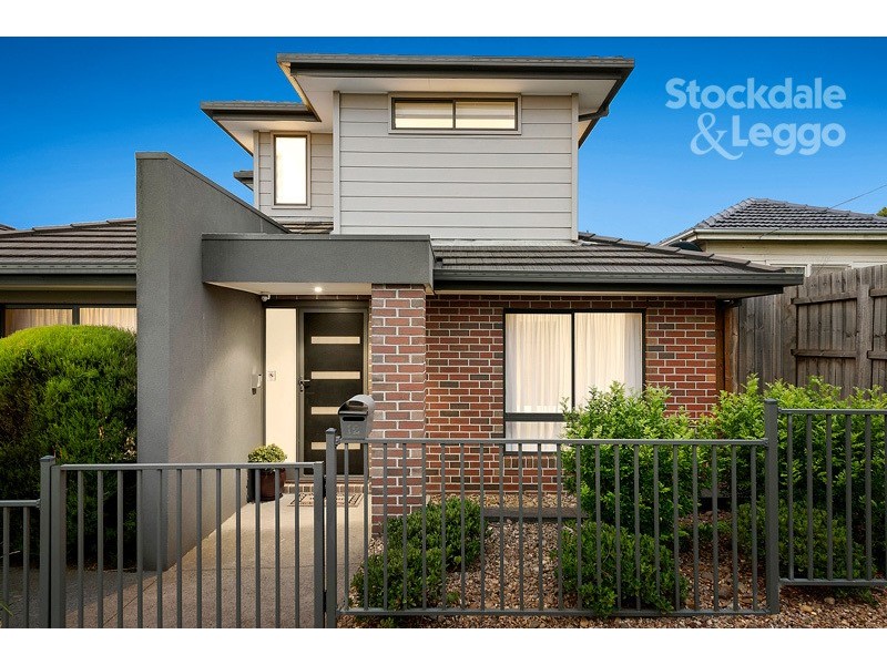 12 Forbes Grove, Oak Park VIC 3046