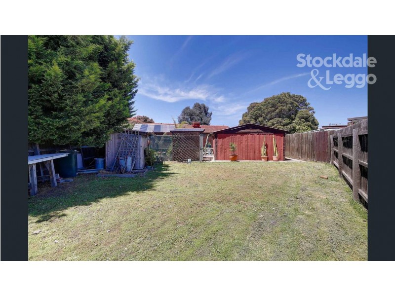 6 Lorraine Crescent, Jacana VIC 3047