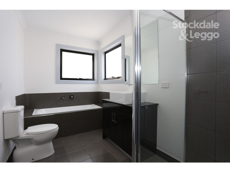 2/51 Lahinch Street, Broadmeadows VIC 3047