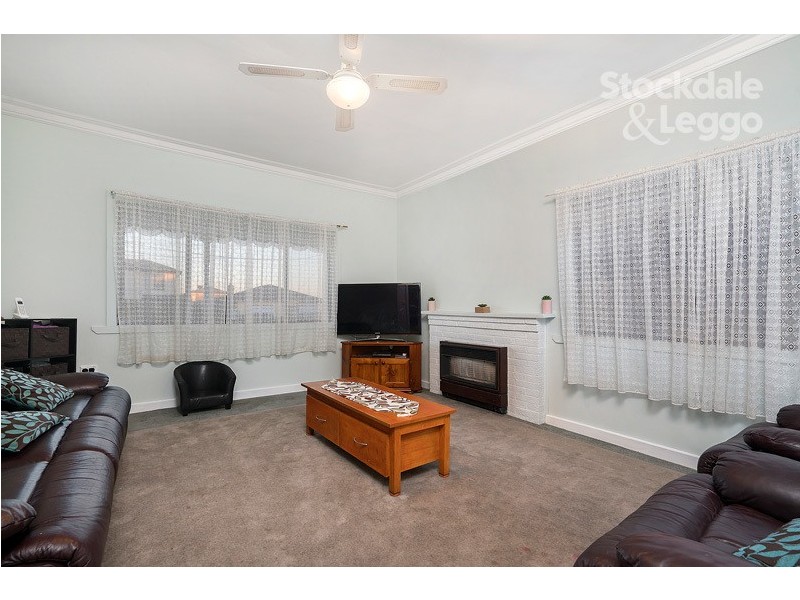 45 Cosmos Street, Glenroy VIC 3046