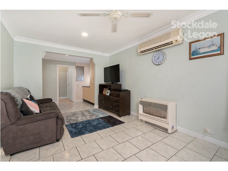 45 Cosmos Street, Glenroy VIC 3046