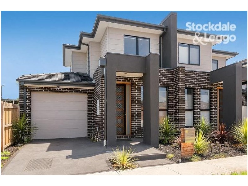 19 John Street, Oak Park VIC 3046