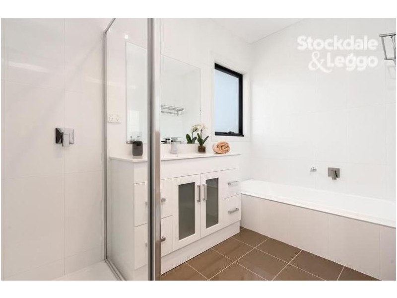 19 John Street, Oak Park VIC 3046