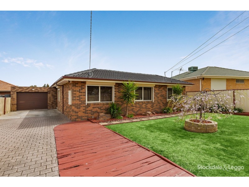 25 Glencairn Crescent, Broadmeadows VIC 3047