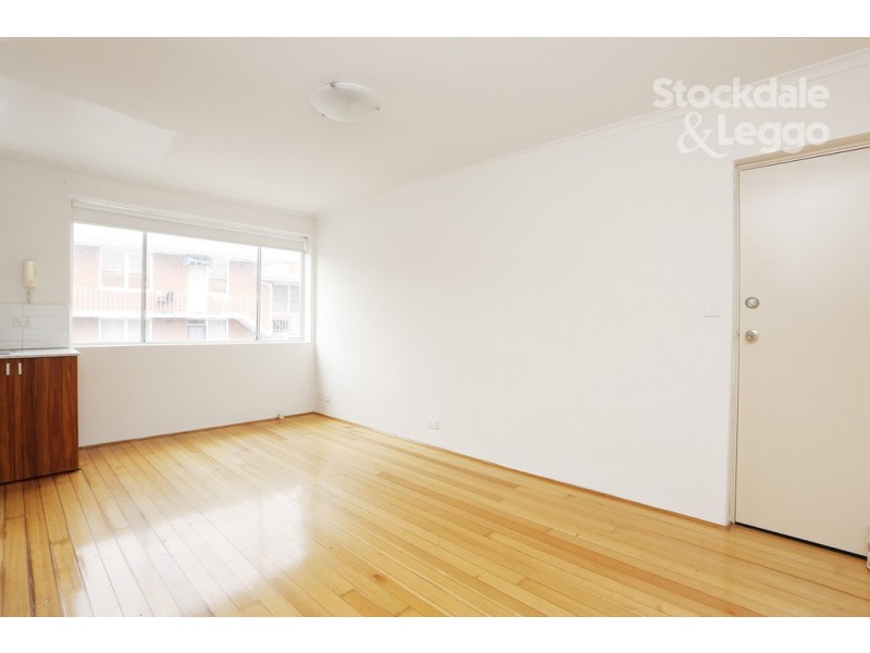 17/556 Moreland Road, Brunswick West VIC 3055