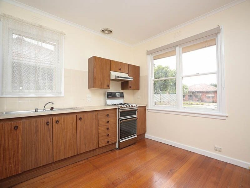 53 Glen Street, Glenroy VIC 3046