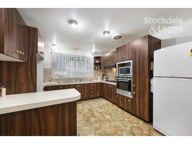 72 Sutherland Street, Hadfield VIC 3046