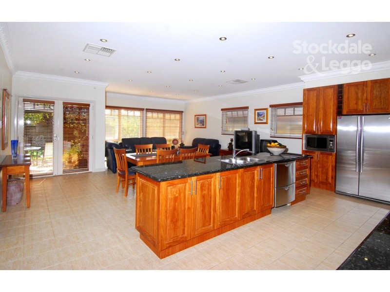 192 Hilton Street, Glenroy VIC 3046