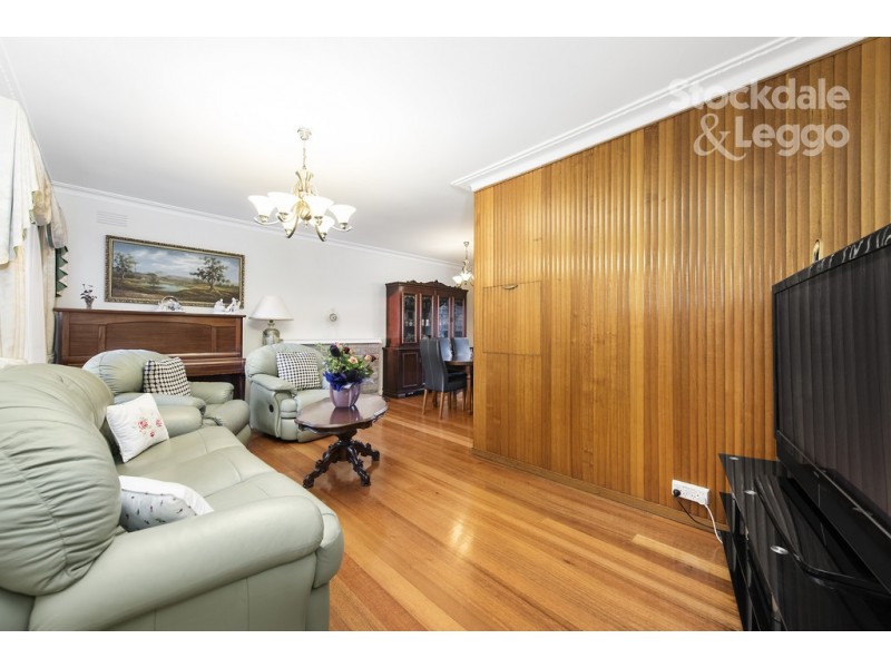 96 Outlook Drive, Glenroy VIC 3046