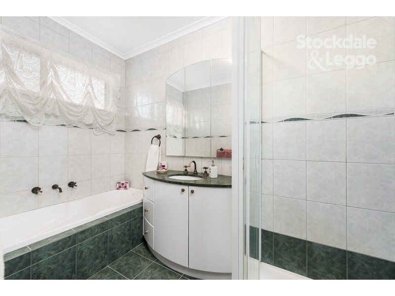 96 Outlook Drive, Glenroy VIC 3046