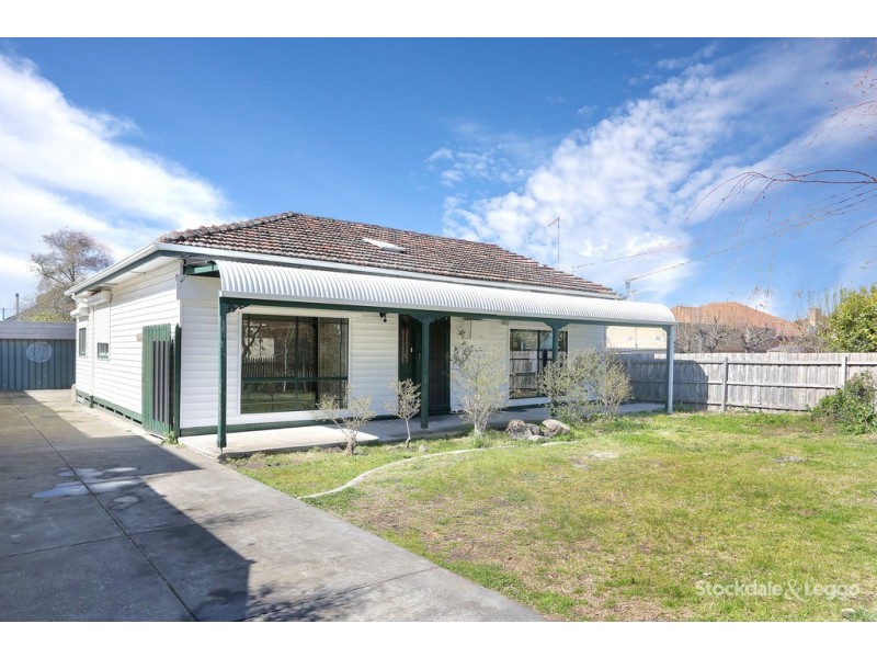 24 Justin Avenue, Glenroy VIC 3046