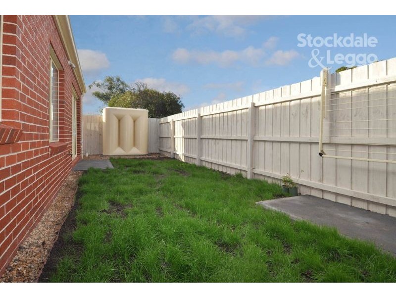 2/88 Widford Street, Glenroy VIC 3046