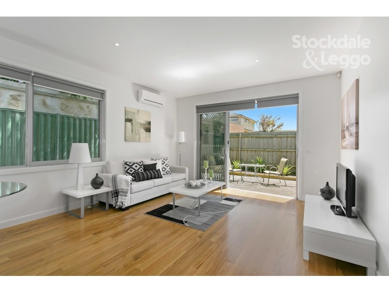2/6 Newton Street, Glenroy VIC 3046