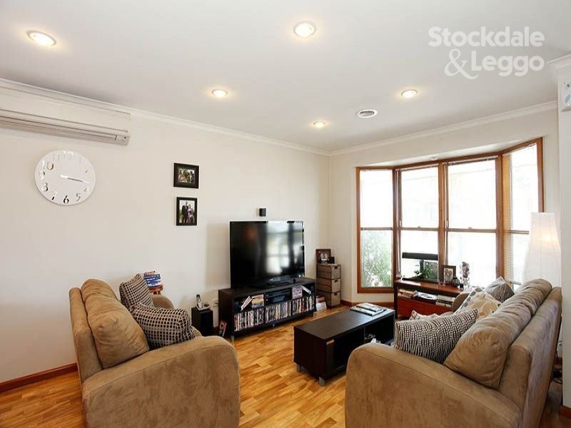 10 Muntz Avenue, Glenroy VIC 3046