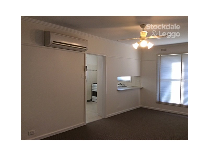 3 Kinnaird Street, Jacana VIC 3047