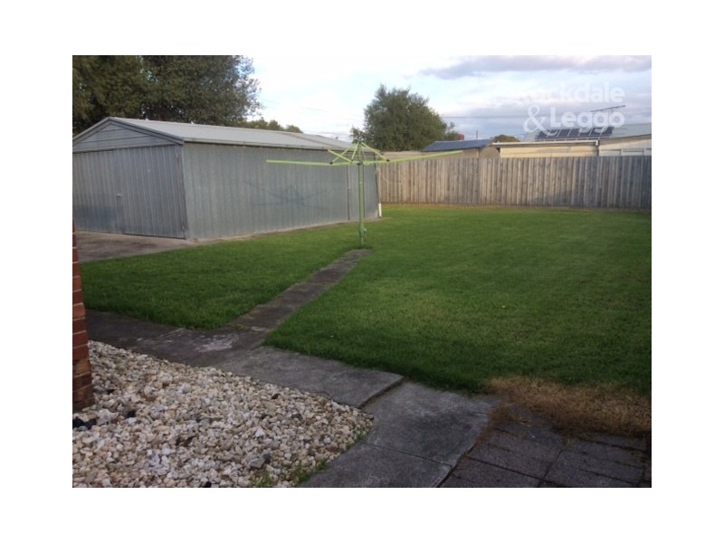 3 Kinnaird Street, Jacana VIC 3047