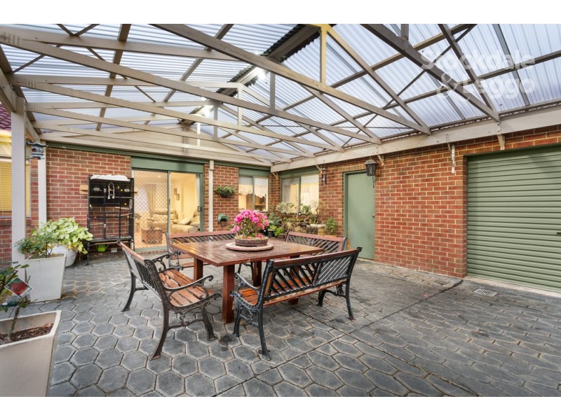 18 Exeter Street, Hadfield VIC 3046