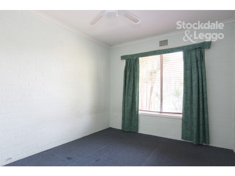 8/59-61 Rhodes Parade, Oak Park VIC 3046