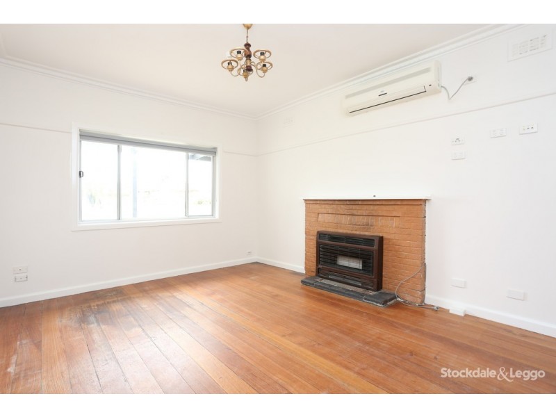 10 East Street, Hadfield VIC 3046