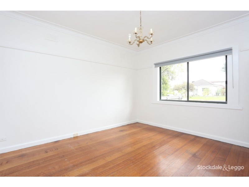 10 East Street, Hadfield VIC 3046