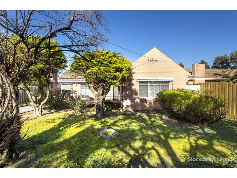 19 Anselm Grove, Glenroy VIC 3046