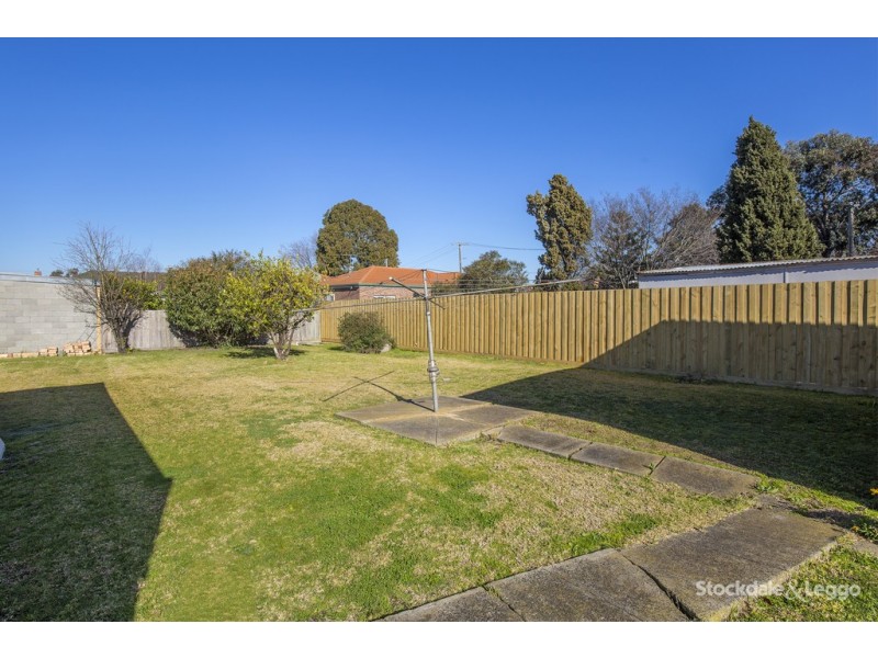 19 Anselm Grove, Glenroy VIC 3046