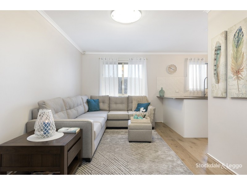 13 Manna Court, Meadow Heights VIC 3048