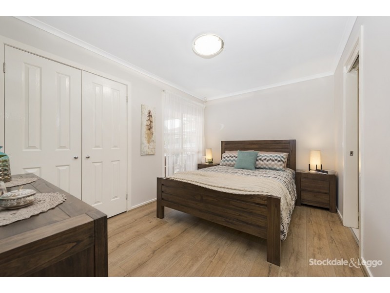 13 Manna Court, Meadow Heights VIC 3048