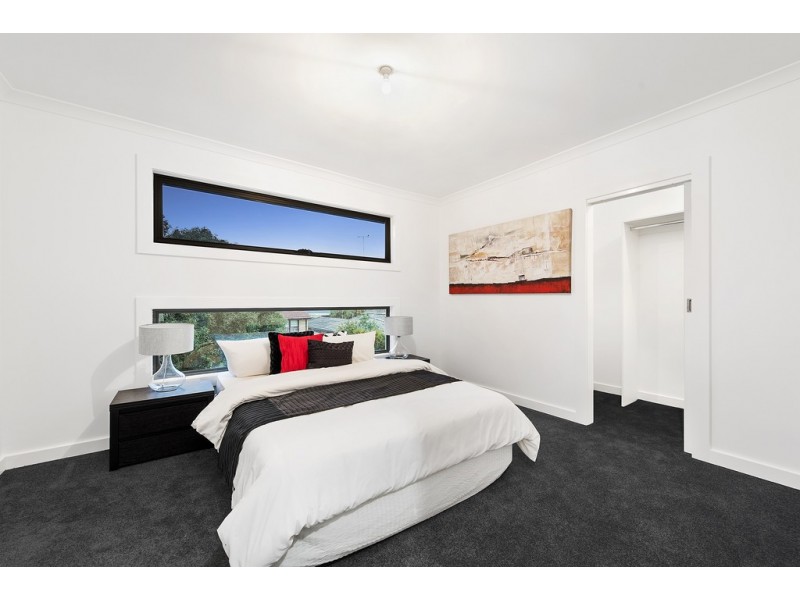 109 Valley Crescent, Glenroy VIC 3046