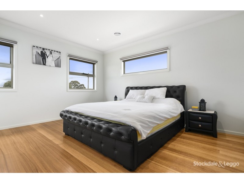 1/15 Riches Street, Dallas VIC 3047