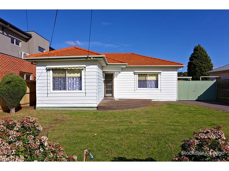 3 Eileen Street, Hadfield VIC 3046