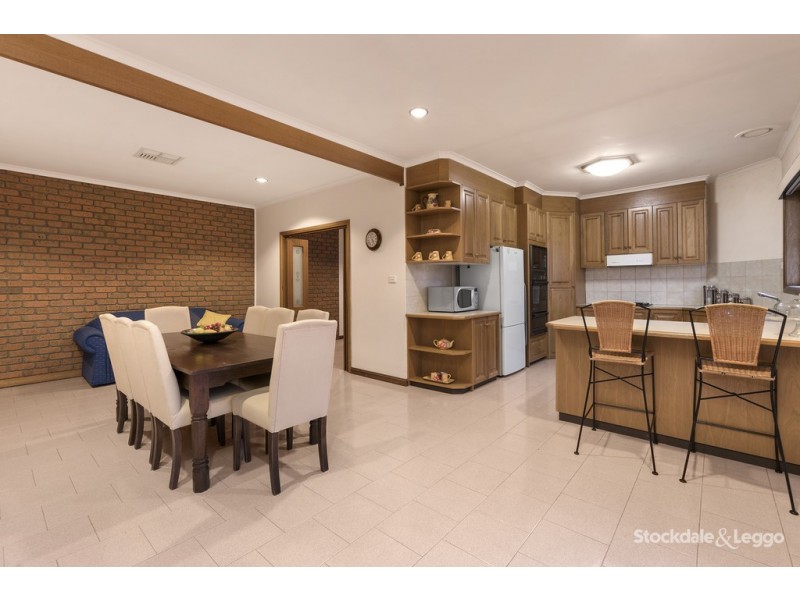 6 Maria Court, Hadfield VIC 3046