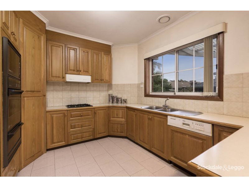 6 Maria Court, Hadfield VIC 3046