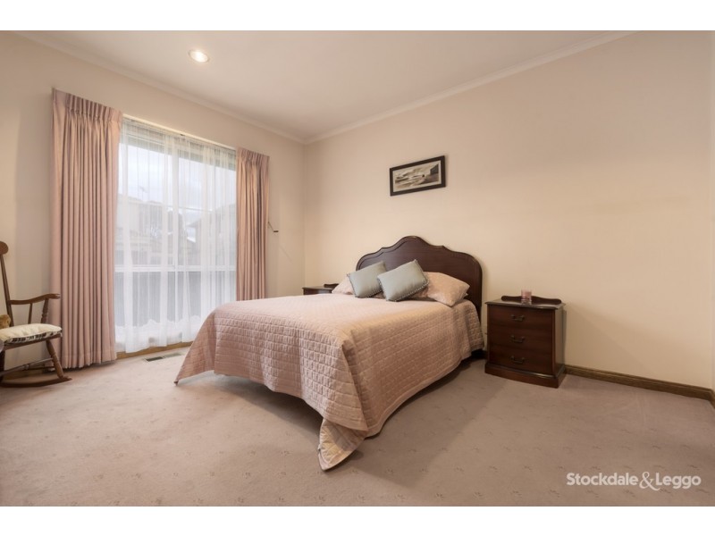 6 Maria Court, Hadfield VIC 3046