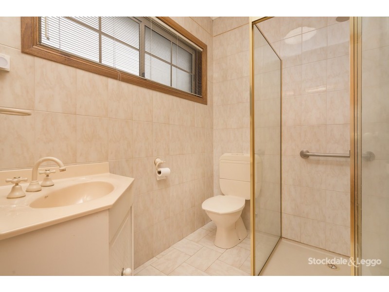 6 Maria Court, Hadfield VIC 3046