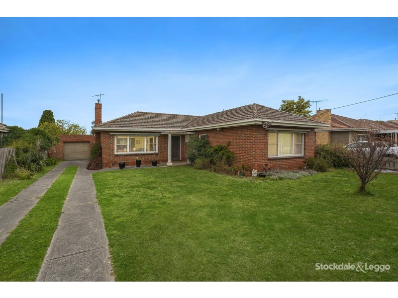 13 Clovelly Avenue, Glenroy VIC 3046