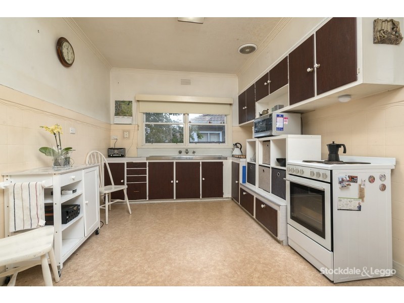 13 Clovelly Avenue, Glenroy VIC 3046