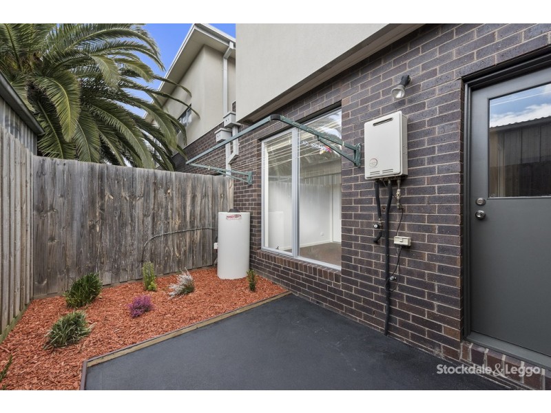 1/12 Hartington Street, Glenroy VIC 3046