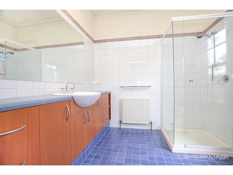 1/1 Logan Street, Glenroy VIC 3046