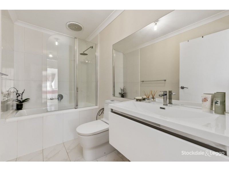 2/85 Hubert Avenue, Glenroy VIC 3046