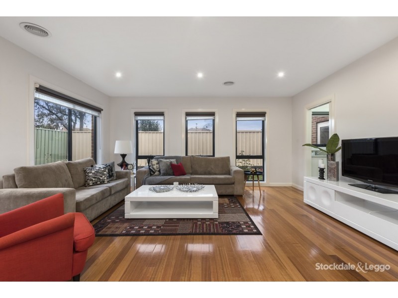 2/14 Hubert Avenue, Glenroy VIC 3046
