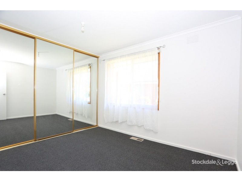 27 Pearson Crescent, Coolaroo VIC 3048