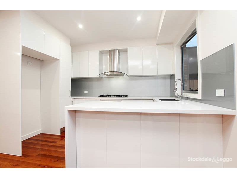 2/66 Everard Street, Glenroy VIC 3046