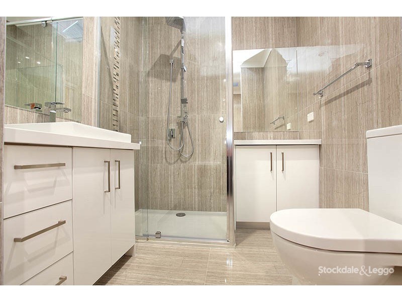 2/66 Everard Street, Glenroy VIC 3046